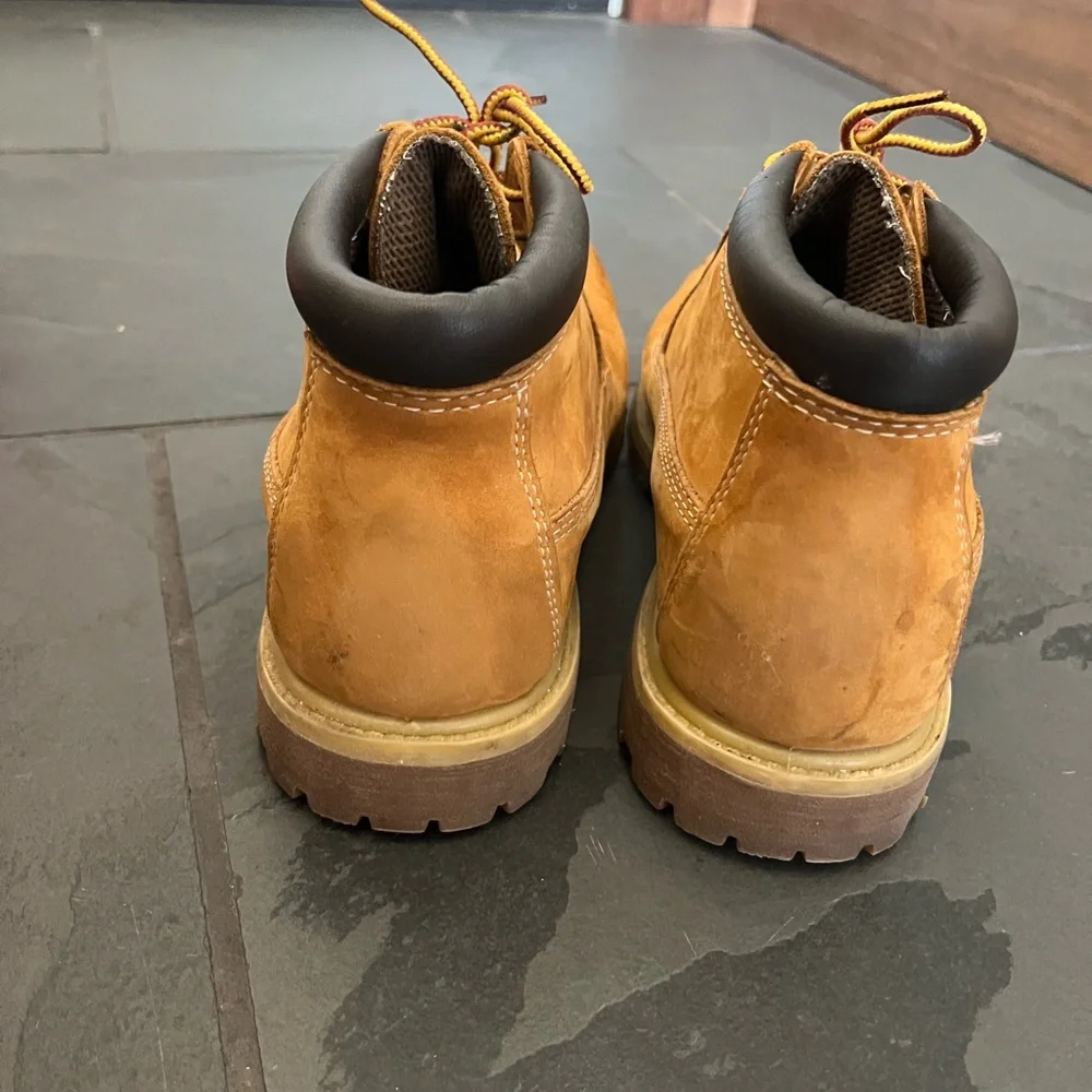 Timberlands - Picture 2 of 8